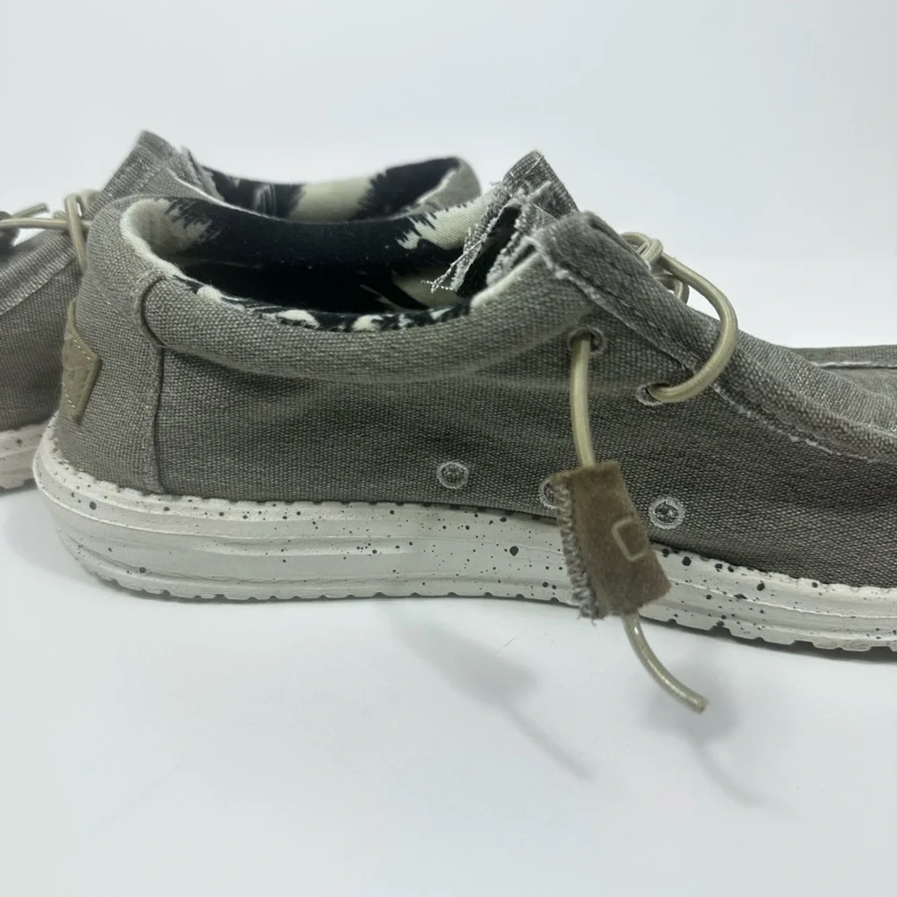 Hey Dude Men's Wally Stretch Gray Canvas Loafers